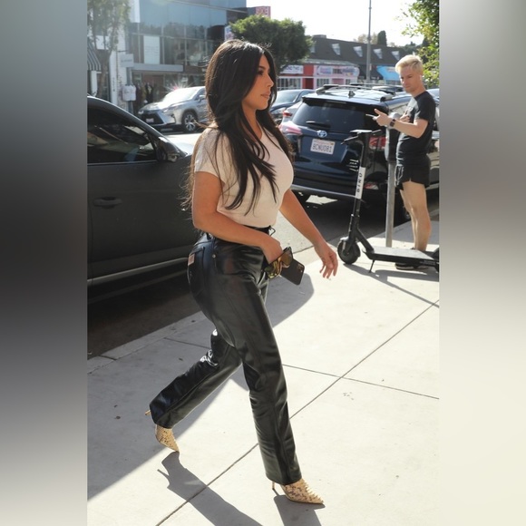 RARE‼️ Vintage Faux Leather Wranglers As Seen On Kim K - Picture 9 of 9